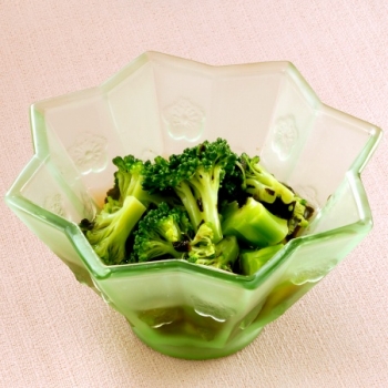 ブロッコリーとのりのお浸し